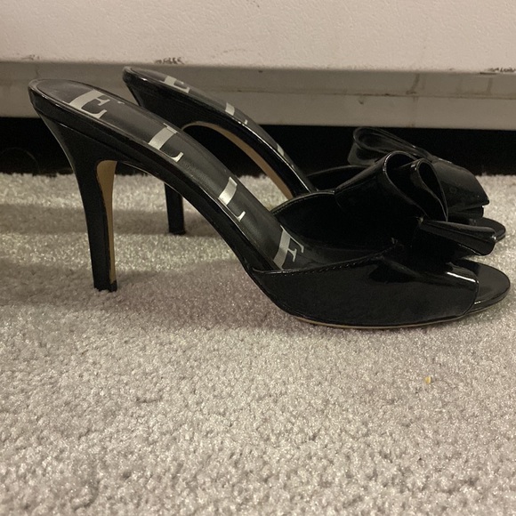 4 inch heel’s - Picture 2 of 3